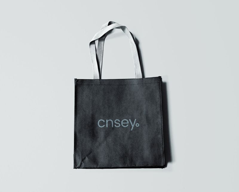 Free Tote Bag Mockup | Mockuptree