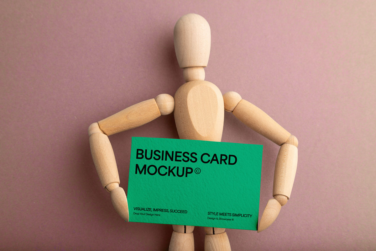 Free Manikin Business Card Mockup PSD