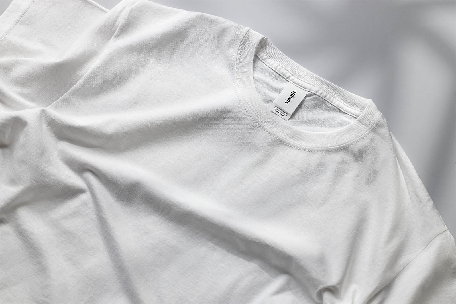 Free Cropped T-Shirt Mockup Free Cropped T-Shirt Mockup