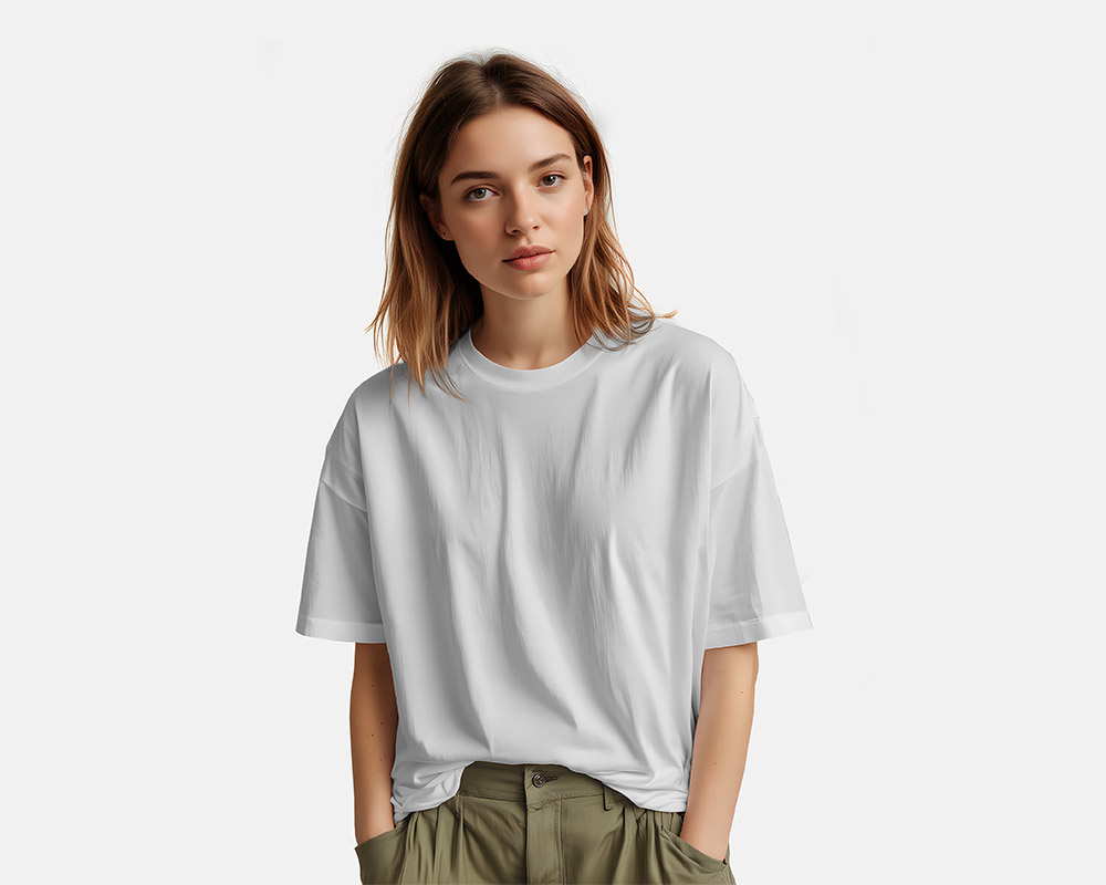 Free Woman Wearing T-Shirt Mockup