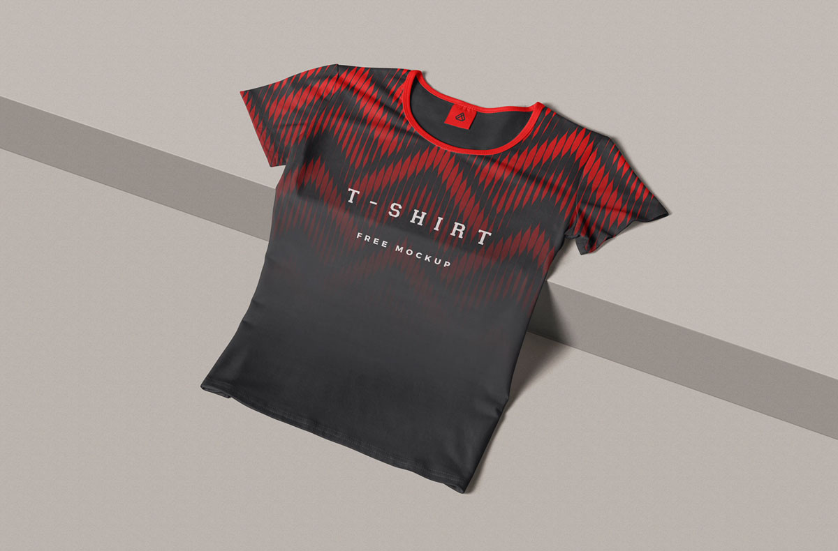 Free Realistic Women T-Shirt Mockup