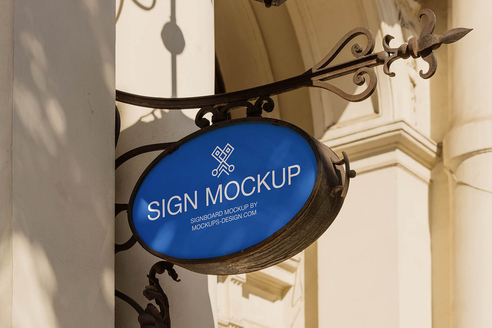 Free Vintage Signboard Mockup